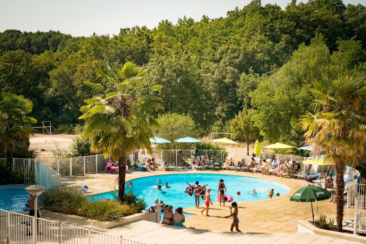 Chalets Du Soleil Mauroux  Buitenkant foto